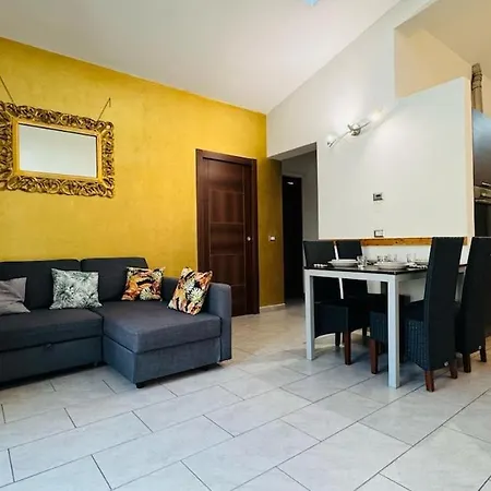 Appartamento In Centro Storico *